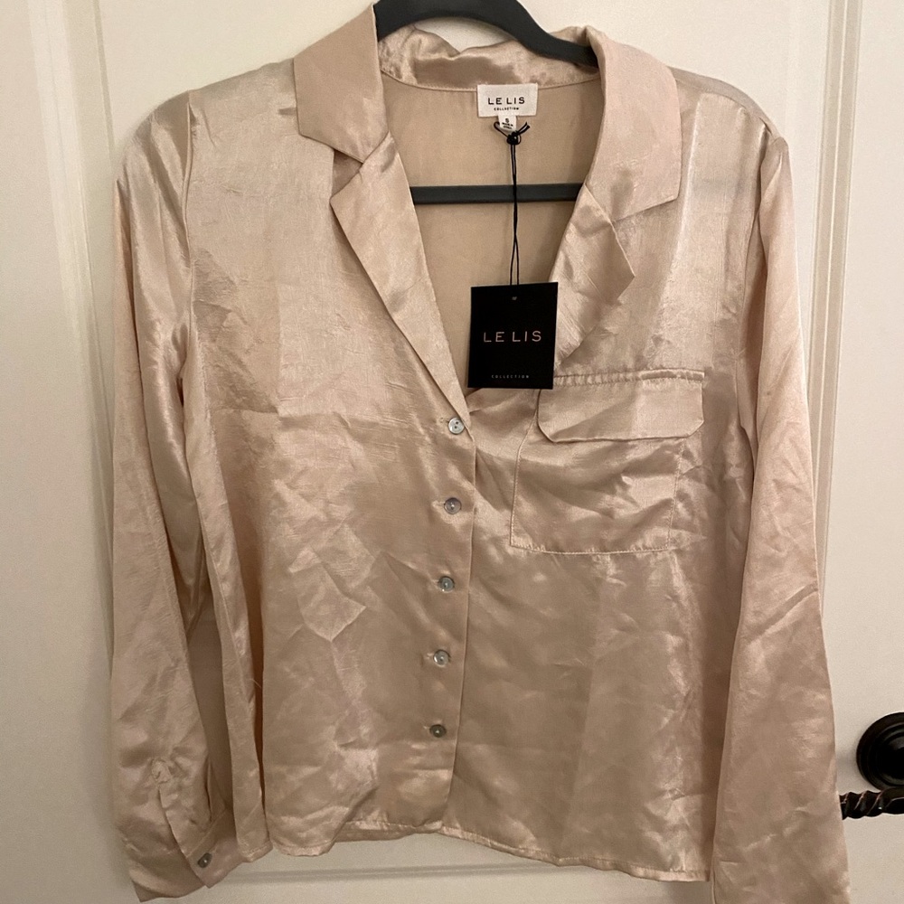 Blush Satin Top. New with tags. Size S.